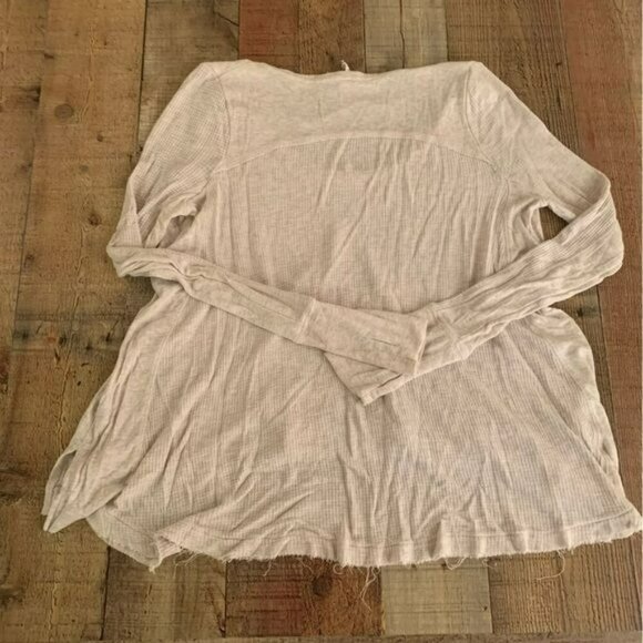 FP We the free womens oversized long sleeve peplum cream top -S - Picture 10 of 10